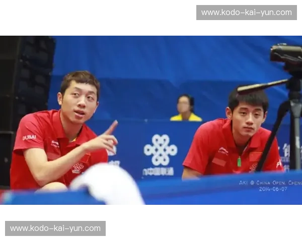 《直板之巅的浪漫与铁血：许昕vs刘丁硕，一场关于乒乓灵魂的跨时空对话》